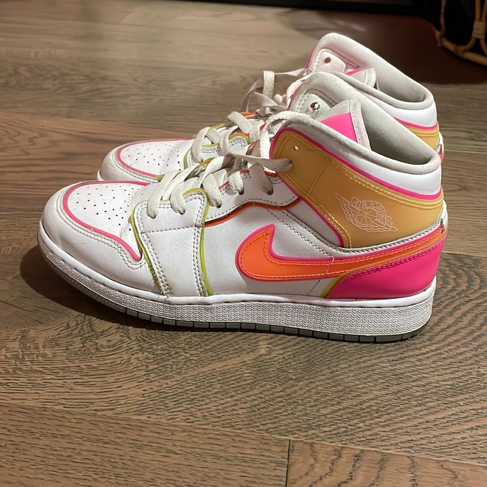 Glow Air jordan 1s